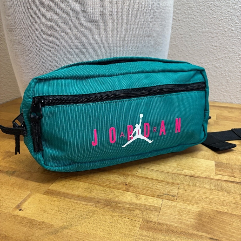 Air Jordan Teal & Pink Jumpman Crossbody Bag Hip Pack O/S